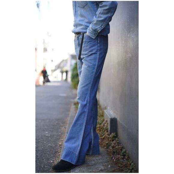 Lee Women’s Sz 27 Vintage 70s Bell Bottom Jeans Cotton USA Made Faded Thrashed - Picture 1 of 16
